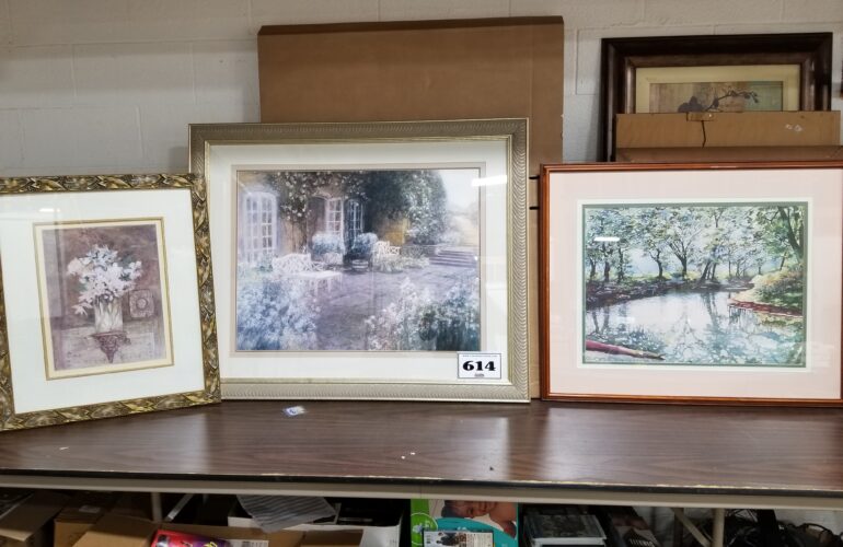 Auctions image thumbnails