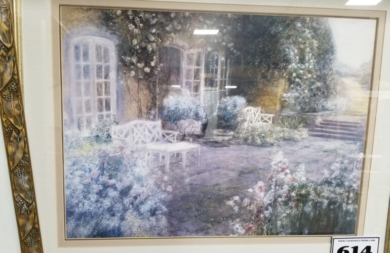 Auctions image thumbnails