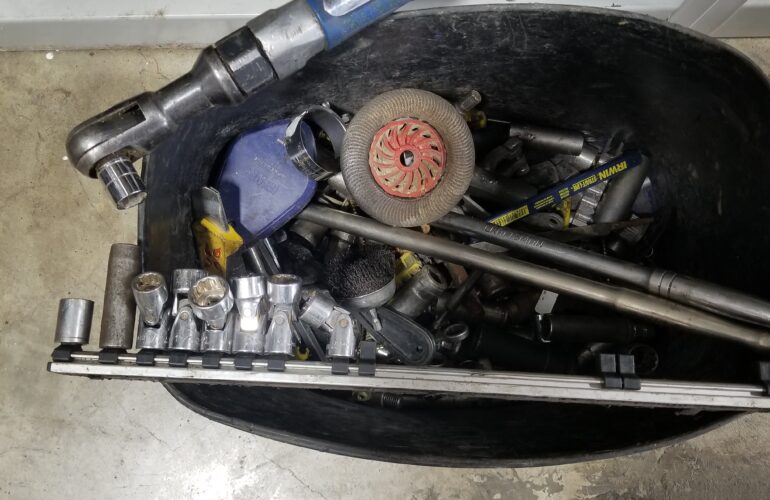 Auctions image thumbnails