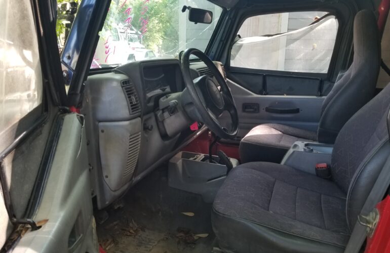 Auctions image thumbnails