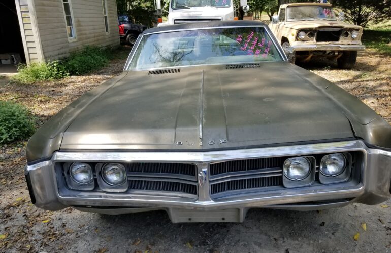 Auctions image thumbnails