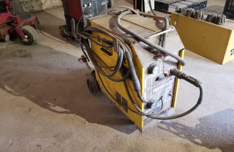 Auctions image thumbnails