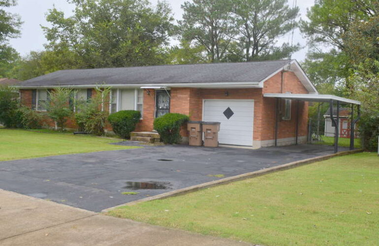 Auctions image thumbnails