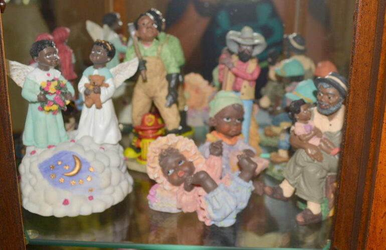 Auctions image thumbnails