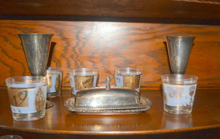 Auctions image thumbnails