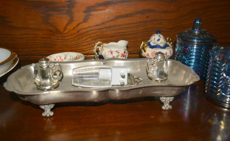 Auctions image thumbnails