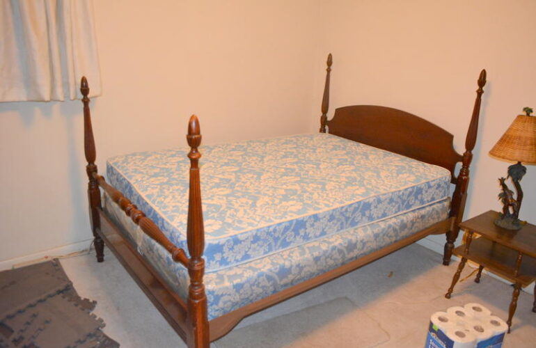 Auctions image thumbnails