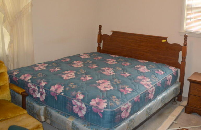 Auctions image thumbnails