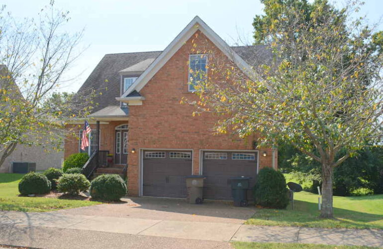 Auctions image thumbnails