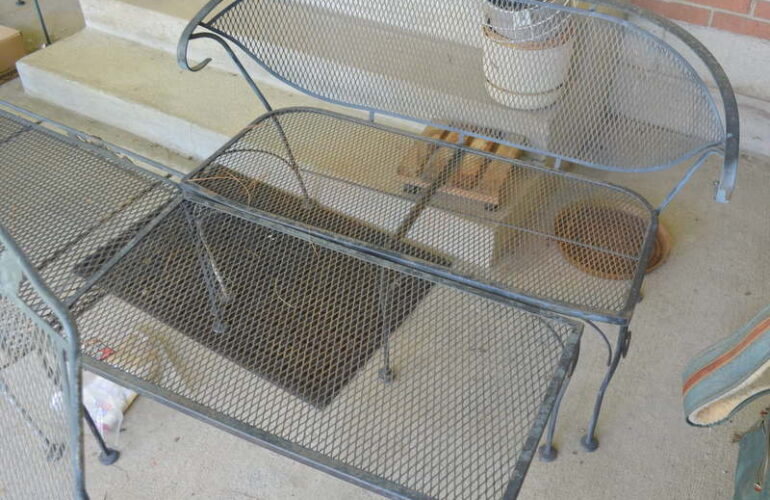 Auctions image thumbnails