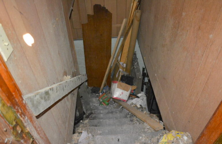 Auctions image thumbnails