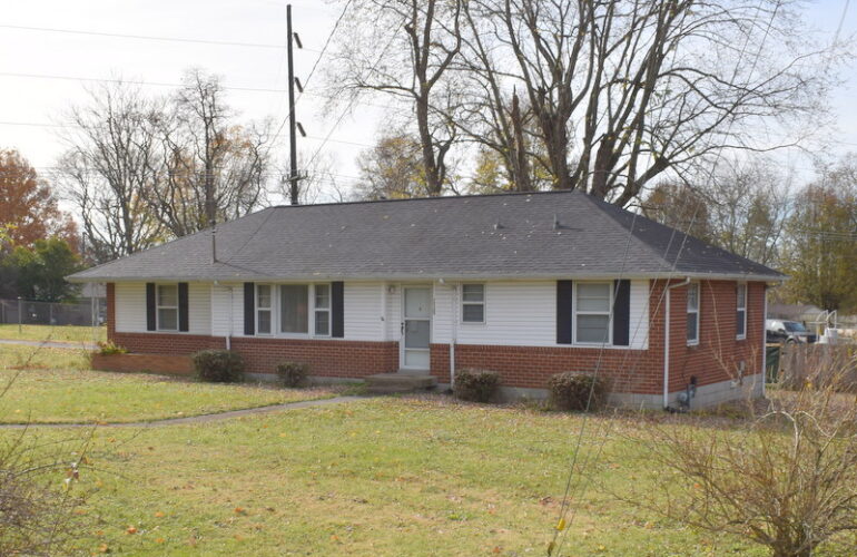 Auctions image thumbnails