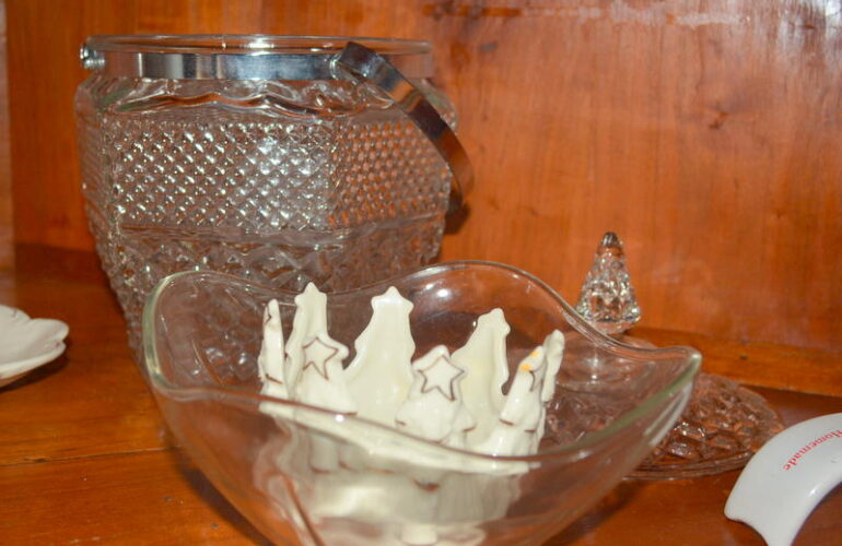 Auctions image thumbnails