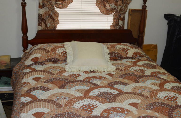 Auctions image thumbnails