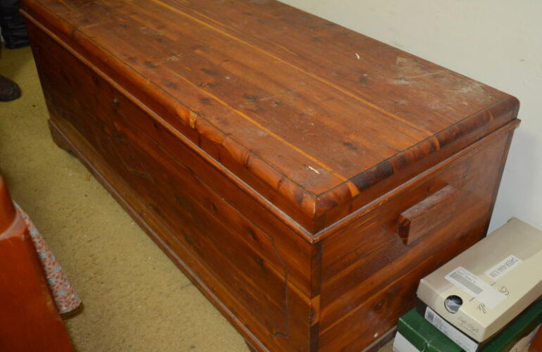 Auctions image thumbnails