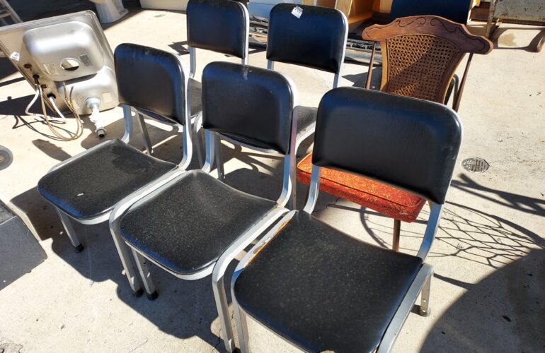 Auctions image thumbnails