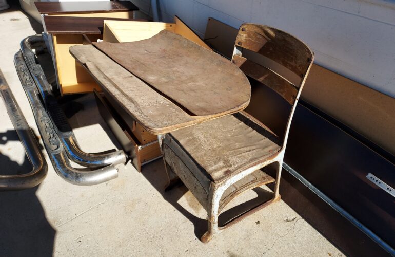 Auctions image thumbnails