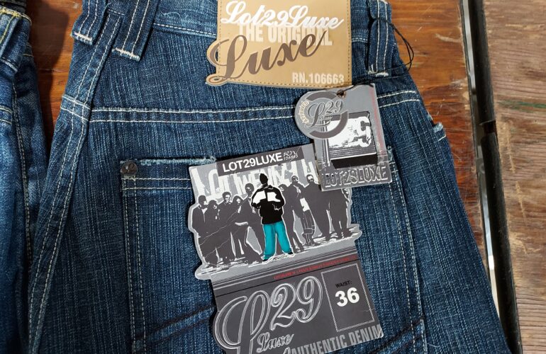 Auctions image thumbnails