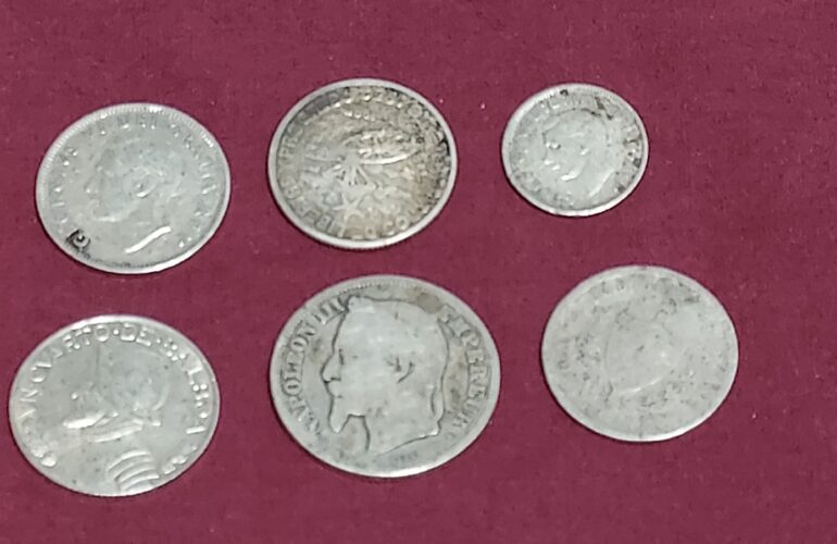 Auctions image thumbnails