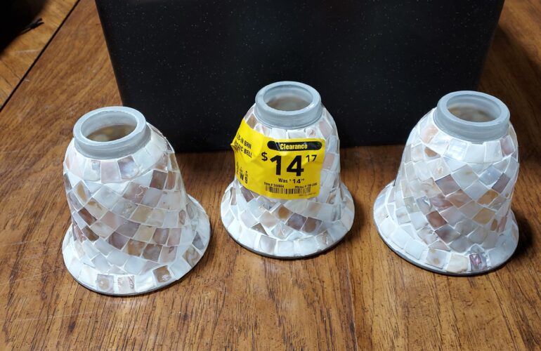 Auctions image thumbnails