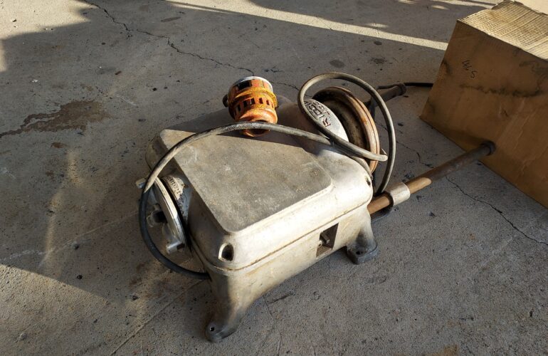 Auctions image thumbnails