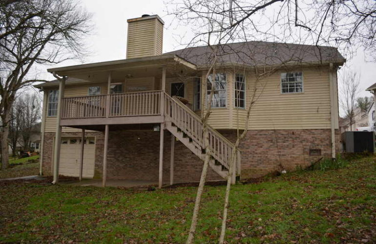 Auctions image thumbnails