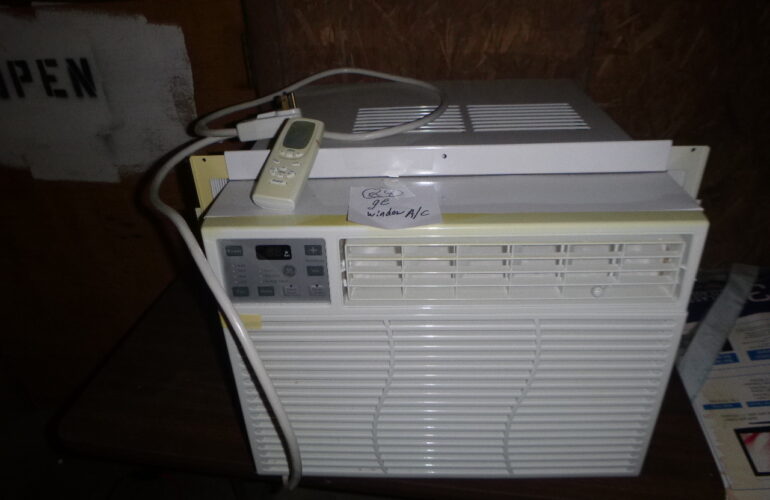 Auctions image thumbnails