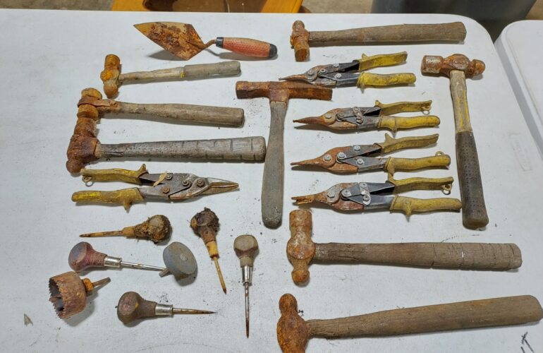 Auctions image thumbnails