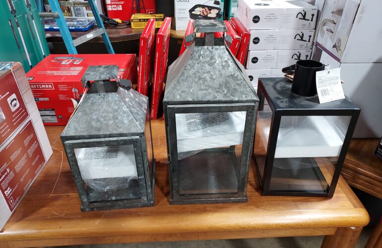 Auctions image thumbnails