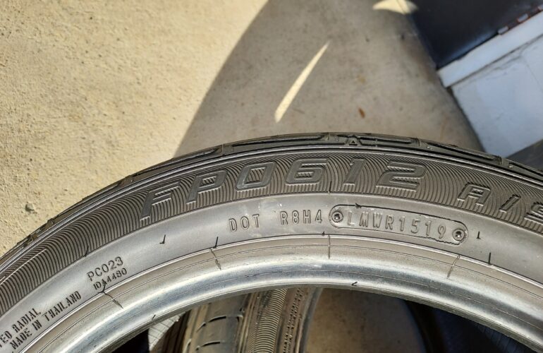 Auctions image thumbnails