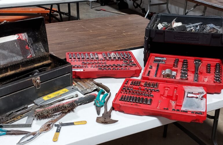 Auctions image thumbnails