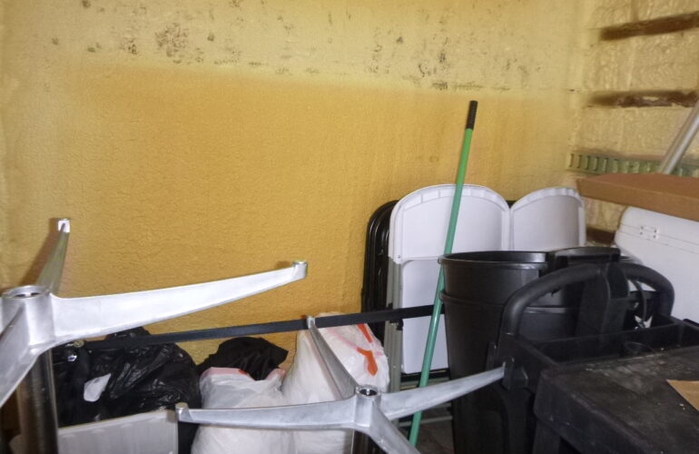 Auctions image thumbnails