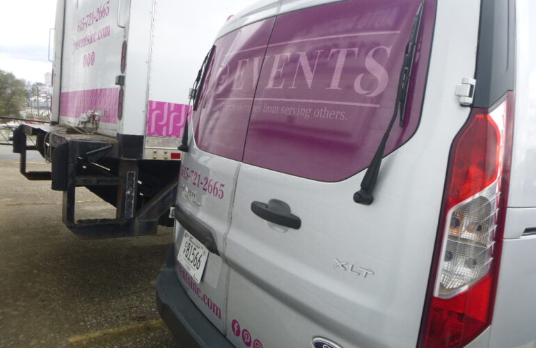 Auctions image thumbnails