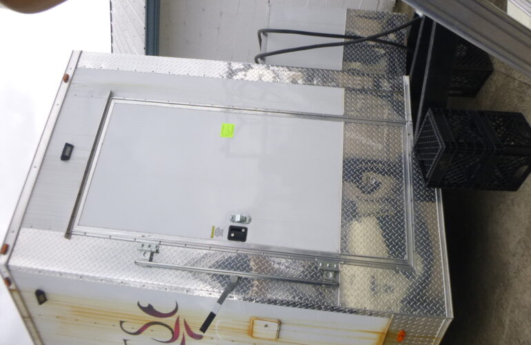 Auctions image thumbnails