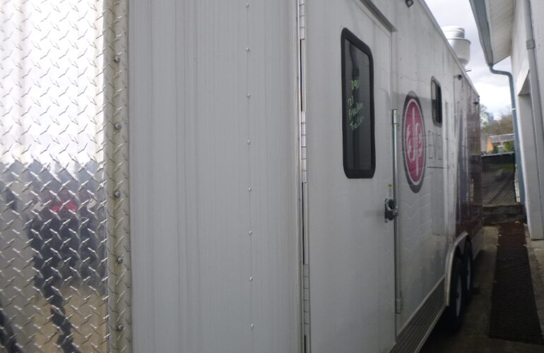 Auctions image thumbnails