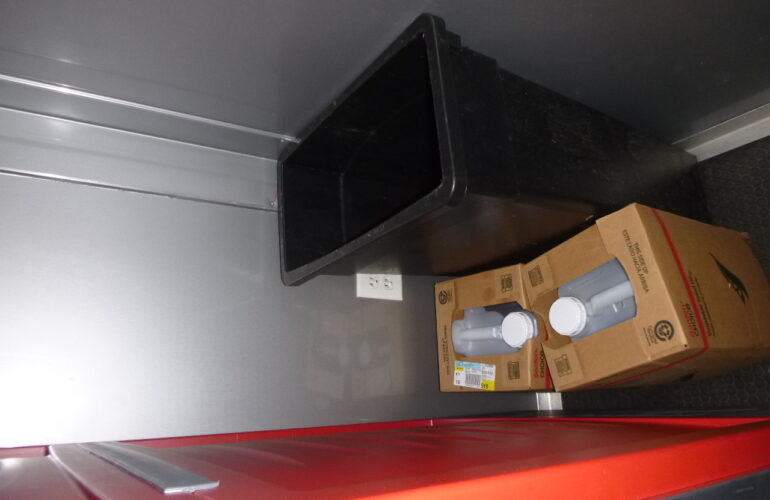 Auctions image thumbnails