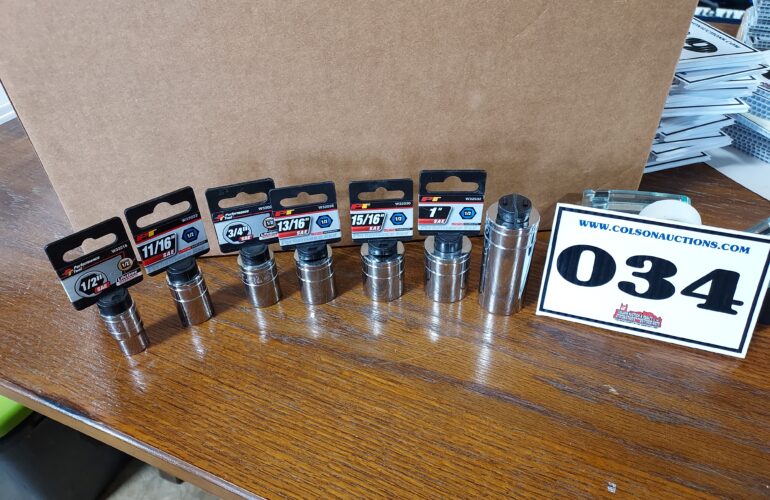 Auctions image thumbnails