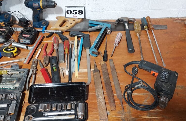 Auctions image thumbnails