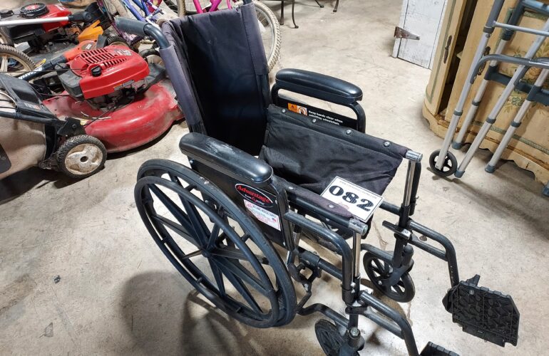 Auctions image thumbnails