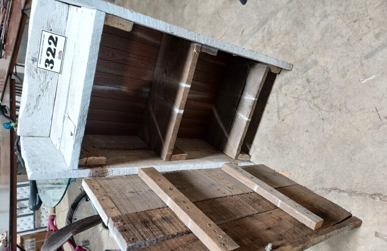 Auctions image thumbnails