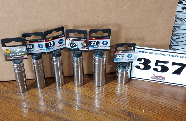 Auctions image thumbnails