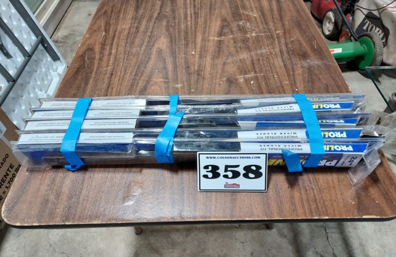 Auctions image thumbnails