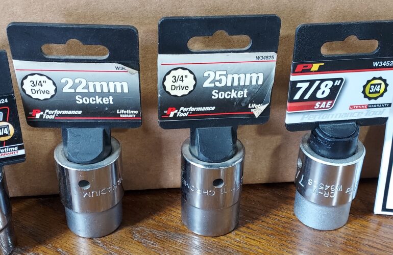 Auctions image thumbnails