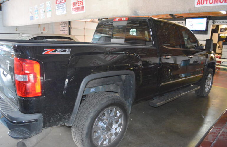 Auctions image thumbnails