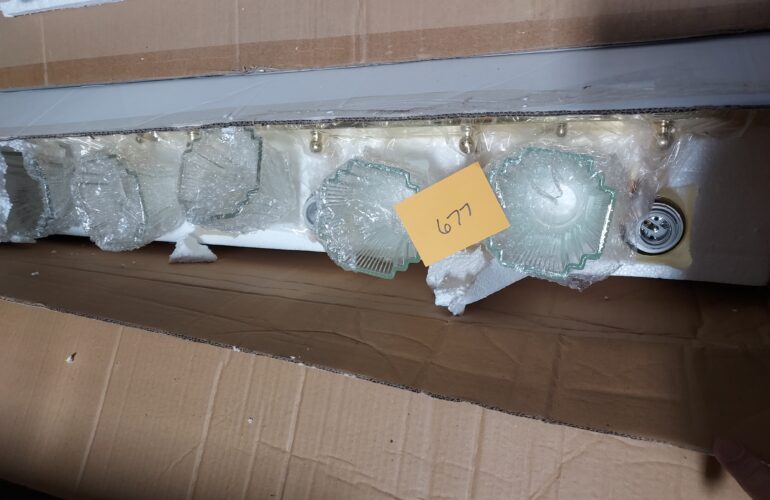 Auctions image thumbnails