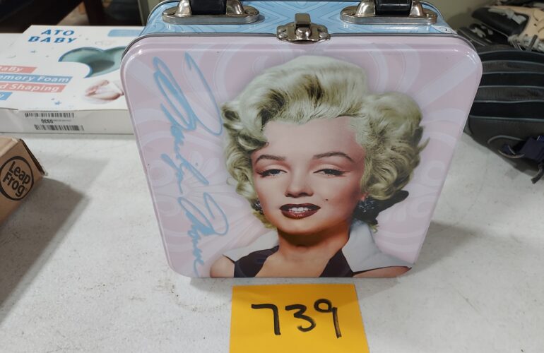 Auctions image thumbnails