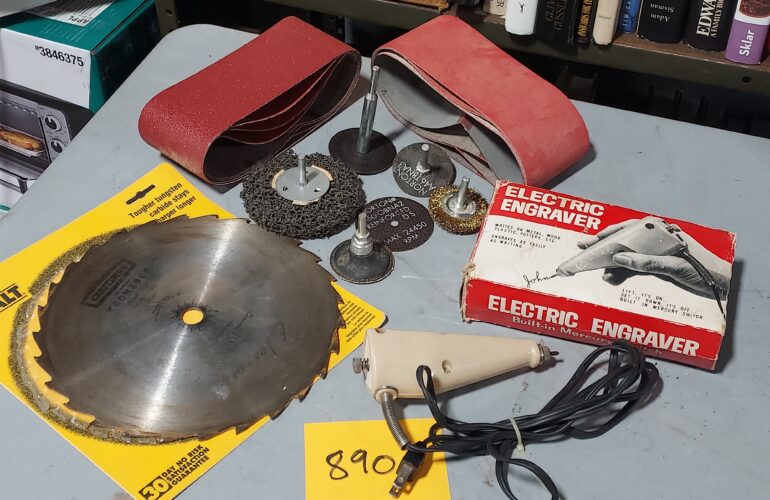 Auctions image thumbnails