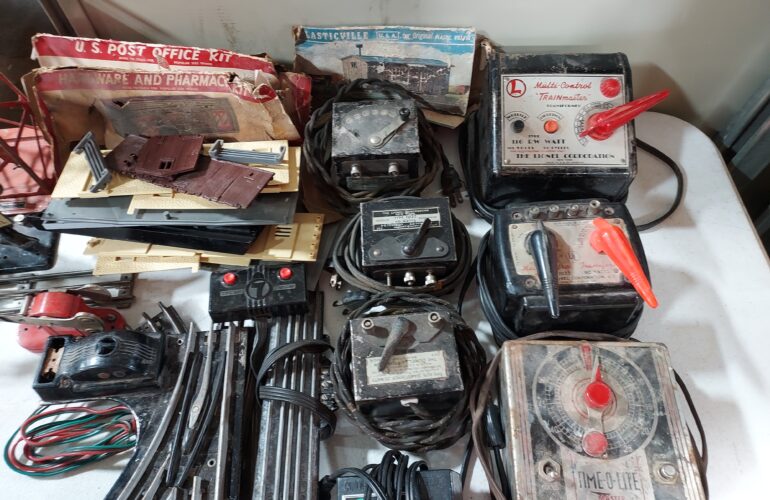 Auctions image thumbnails