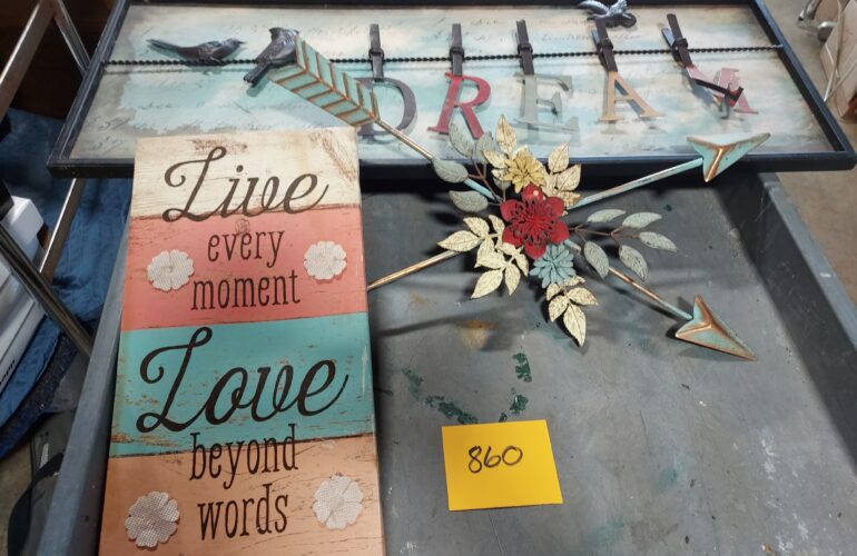 Auctions image thumbnails