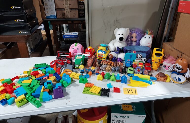 Auctions image thumbnails